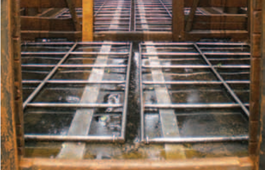 Veiculo em boas condições de transorte de bovinos